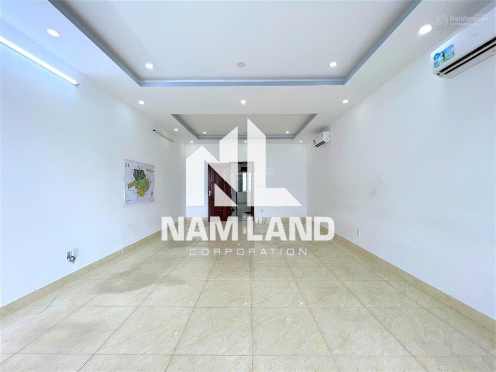 Nhà q2 gần song hành có hầm để xe rộng 6 phòng giá 45tr