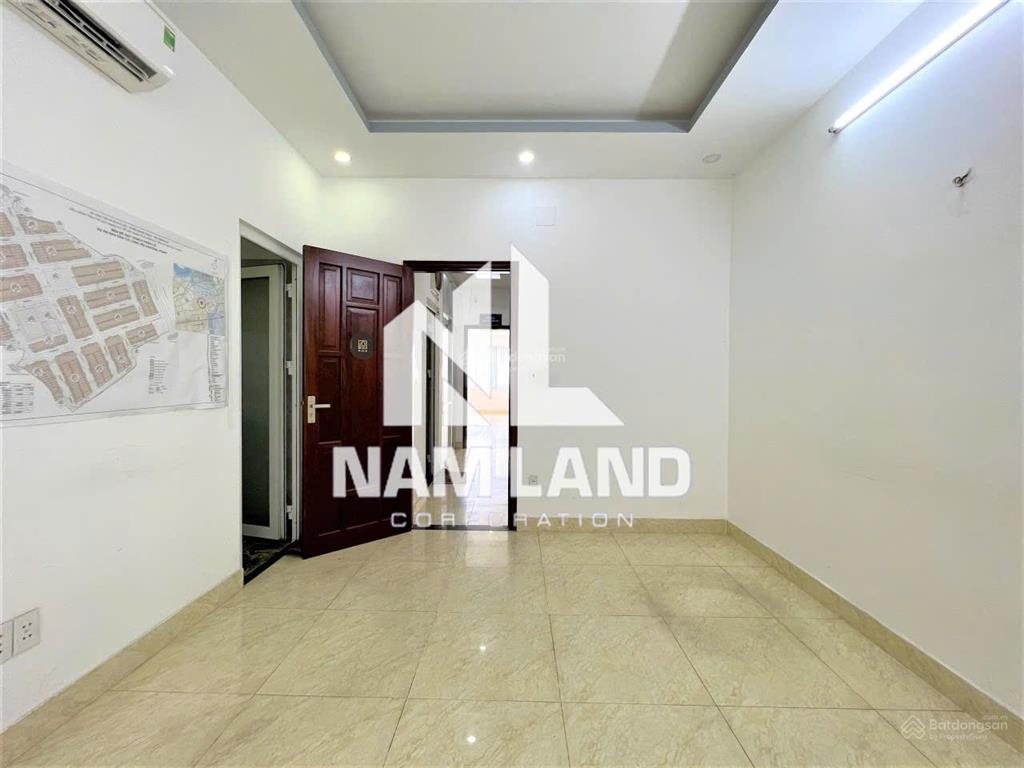 Nhà q2 gần song hành có hầm để xe rộng 6 phòng giá 45tr