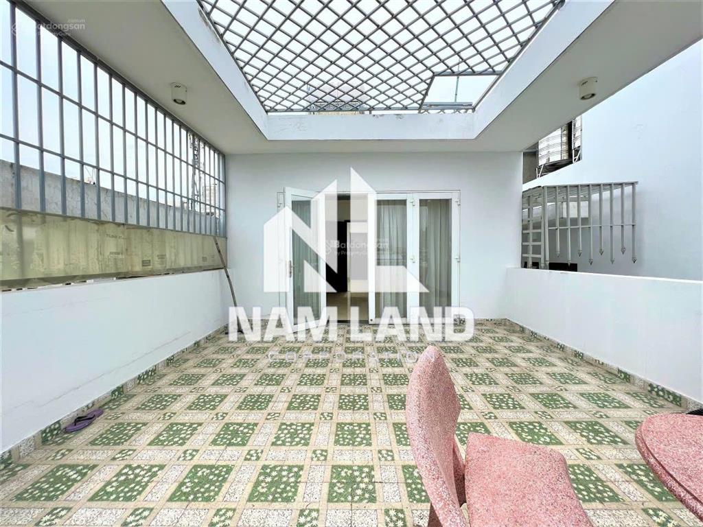 Nhà q2 gần song hành có hầm để xe rộng 6 phòng giá 45tr