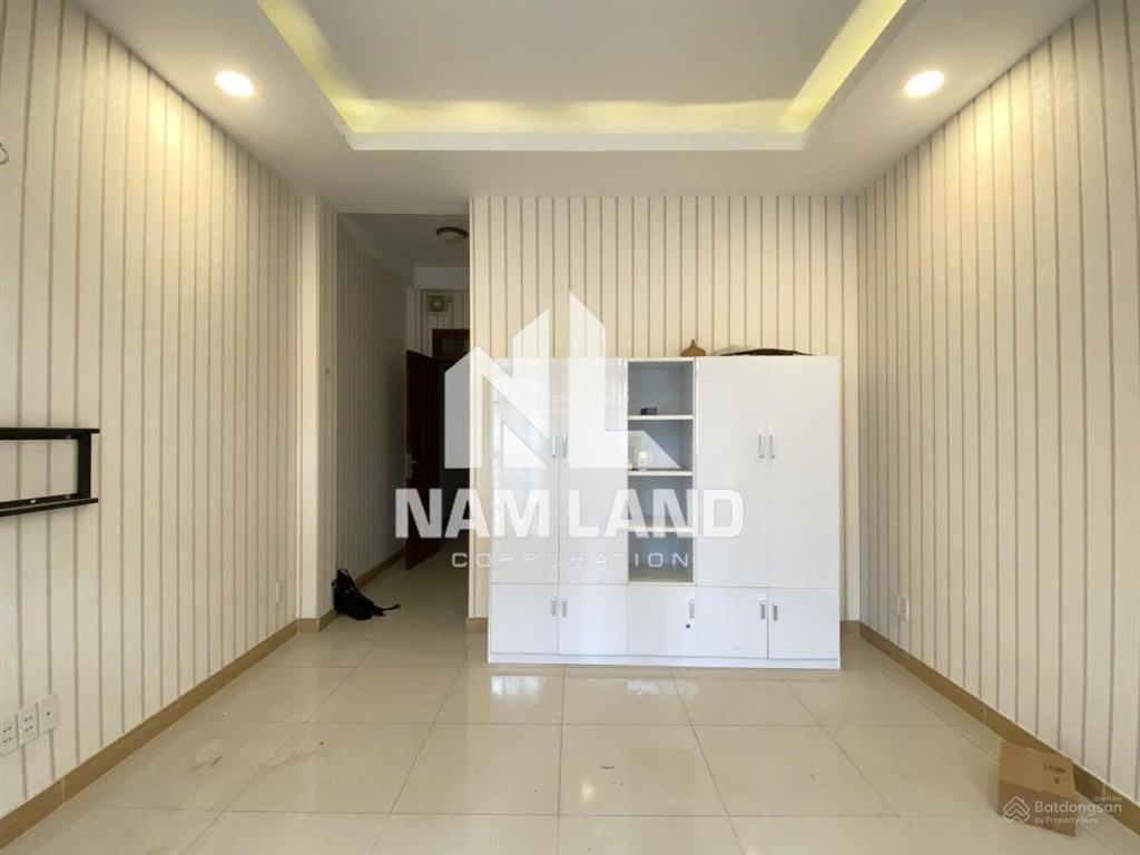 Nhà nguyễn hoàng q2 cách siêu thị mega 300m cách vòng xoay an phú mai chí thị  lương định của 400m