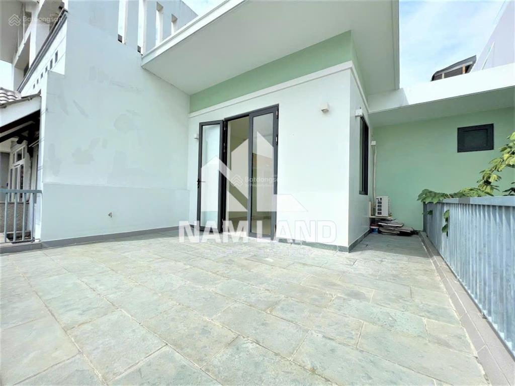 Villa mini đẹp q2, gần chung cư sun avanue, đi hầm thủ thiêm qua q1 chỉ 10 phút giá thuê 40tr