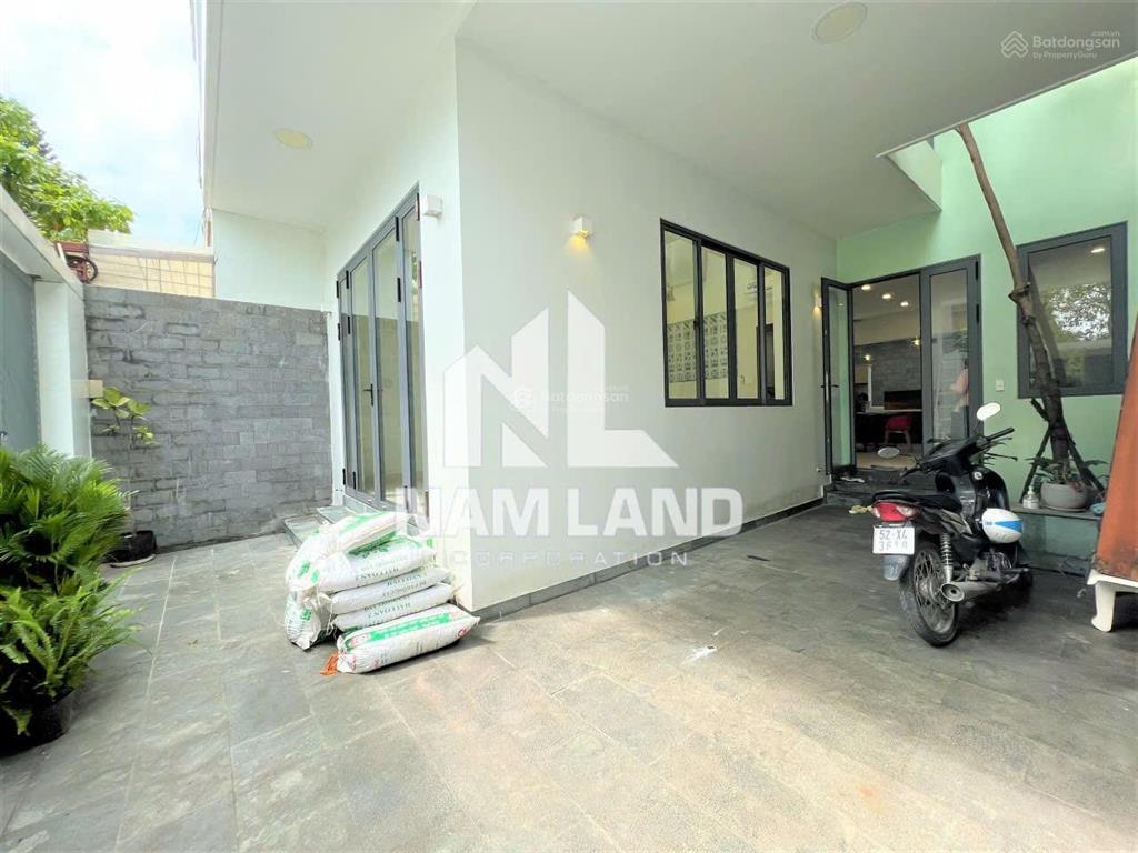 Villa mini đẹp q2, gần chung cư sun avanue, đi hầm thủ thiêm qua q1 chỉ 10 phút giá thuê 40tr