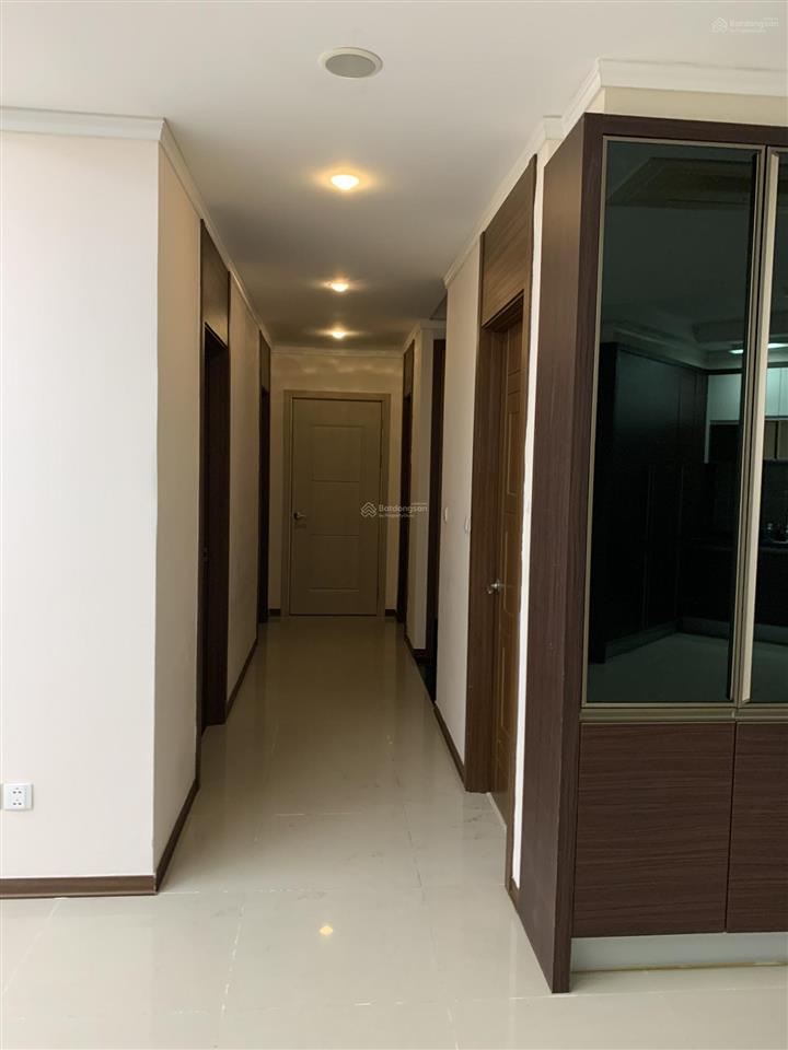 Cần cho thuê 3pn 2wc imperia an phú 131m2 nội thất cơ bản chỉ 25 triệu/tháng giữ keys xem nhà 24/7
