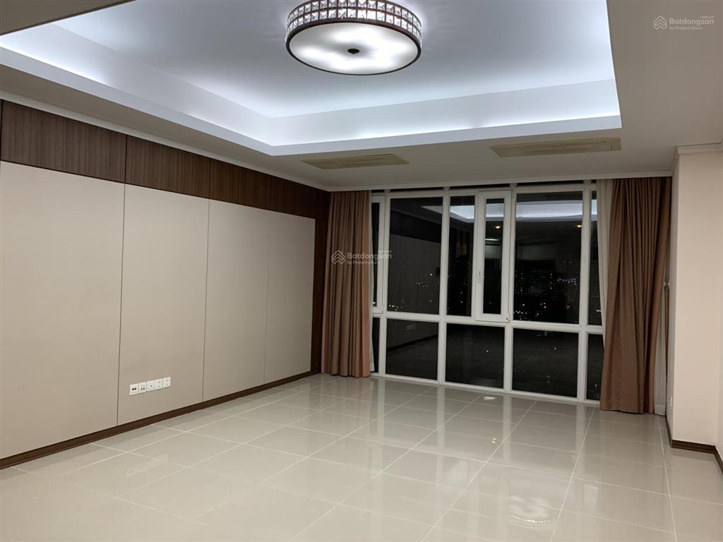 Cần cho thuê 3pn 2wc imperia an phú 131m2 nội thất cơ bản chỉ 25 triệu/tháng giữ keys xem nhà 24/7