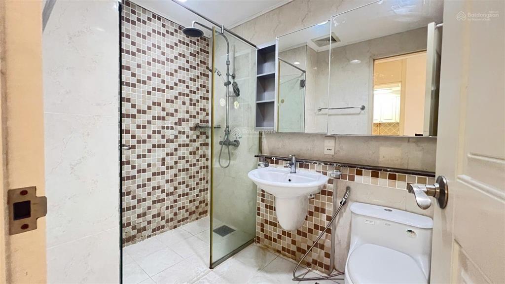Cho thuê căn hộ imperia an phú, 3 phòng ngủ, 2wc 131m2 chỉ 25 triệu/tháng giữ keys