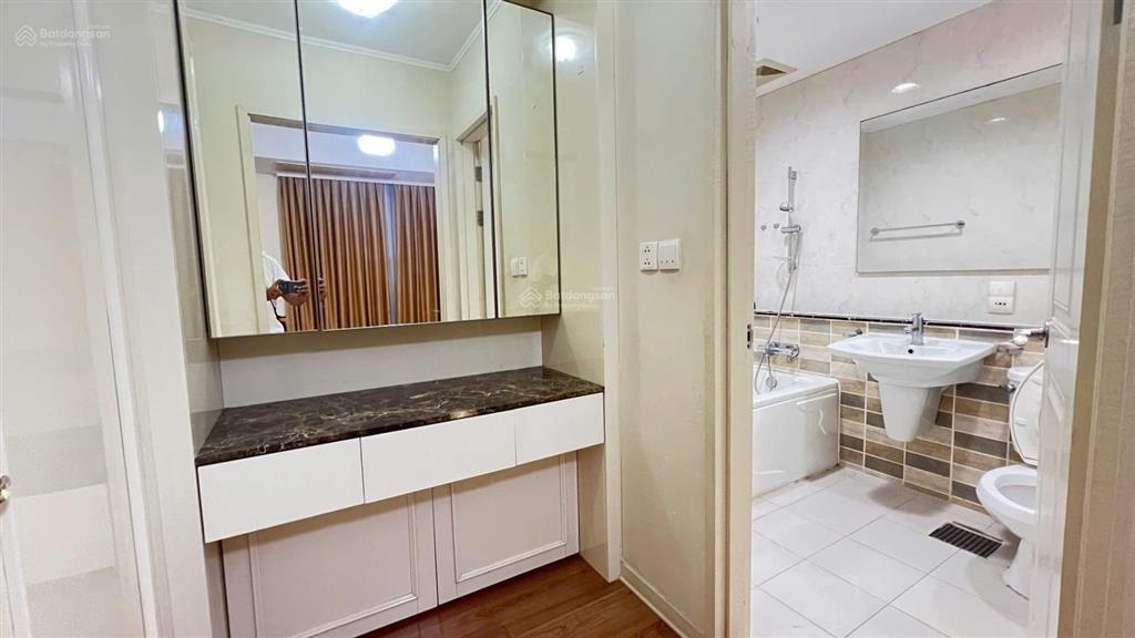 Cho thuê căn hộ imperia an phú, 3 phòng ngủ, 2wc 131m2 chỉ 25 triệu/tháng giữ keys