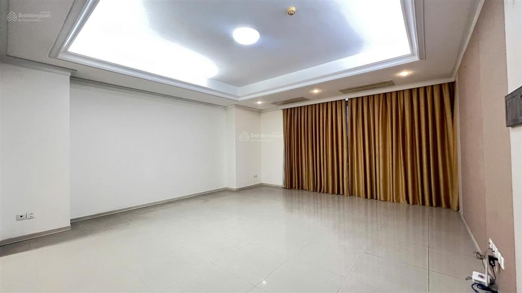 Cho thuê căn hộ imperia an phú, 3 phòng ngủ, 2wc 131m2 chỉ 25 triệu/tháng giữ keys
