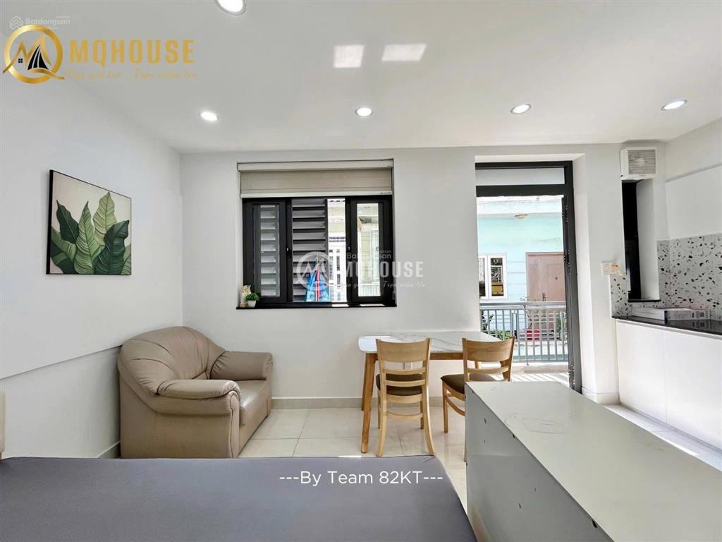 Căn hộ studio, bancông full nội thất tại tôn đản q4 gần cầu kênh tẻ, chợ 200