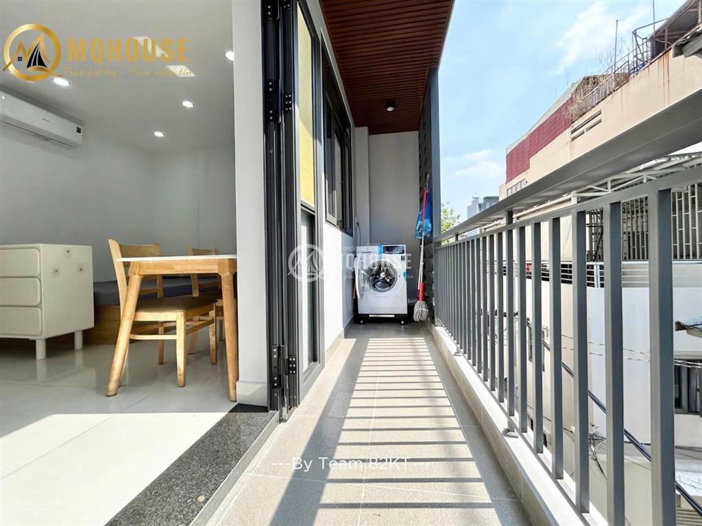 Căn hộ studio, bancông full nội thất tại tôn đản q4 gần cầu kênh tẻ, chợ 200
