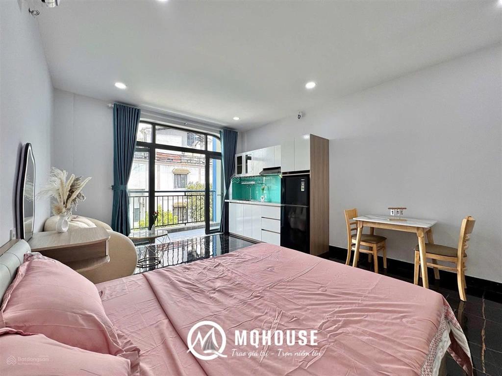 Căn hộ studio, bancông full nội thất tại trần đình xu q1 gần bùi viện, chợ thái bình