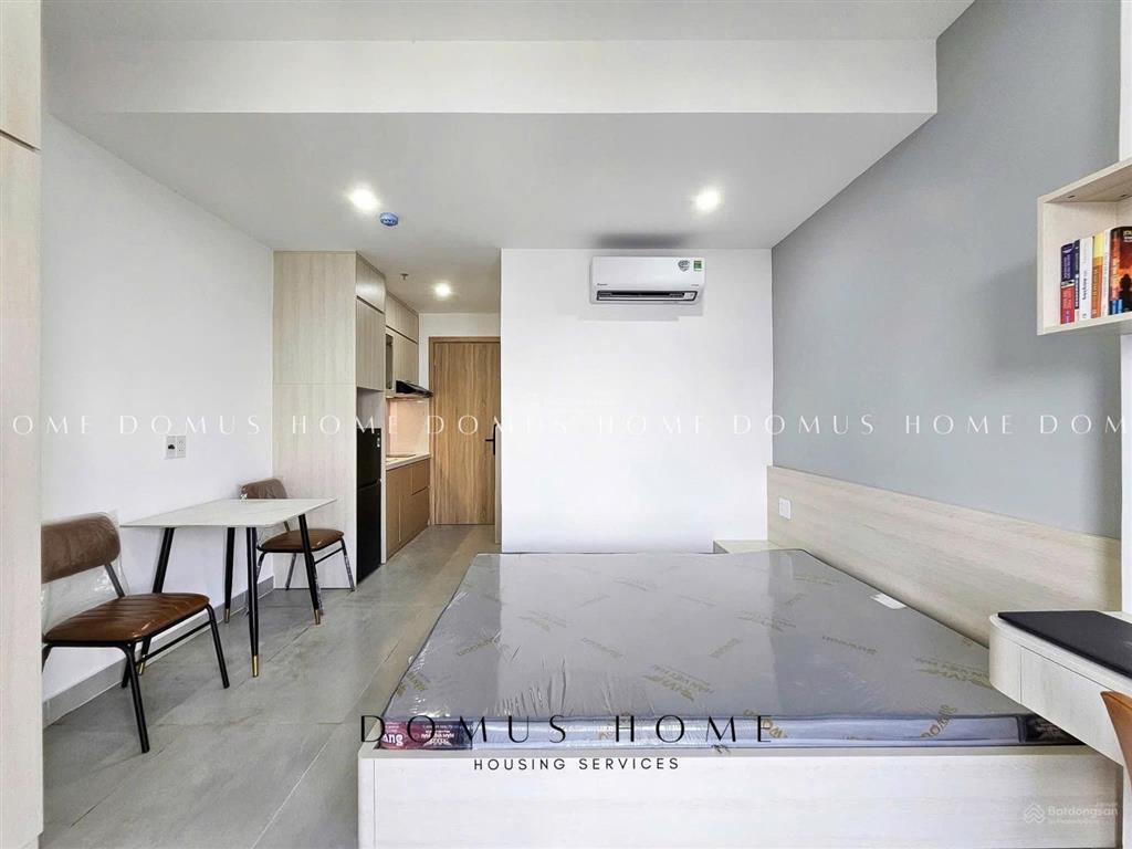 Căn hộ studio, bancony full nội thất tại thành thái q10 gần vạn hạnh mall, cầu nguyễn tri phương