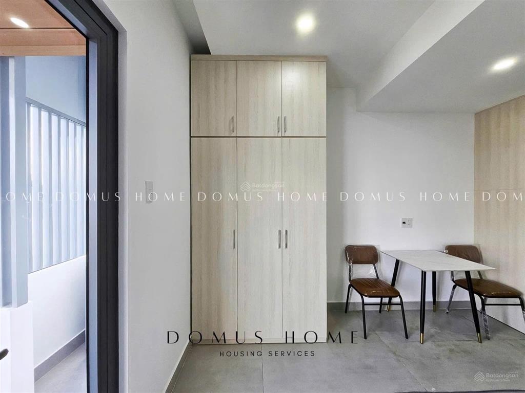 Căn hộ studio, bancony full nội thất tại thành thái q10 gần vạn hạnh mall, cầu nguyễn tri phương