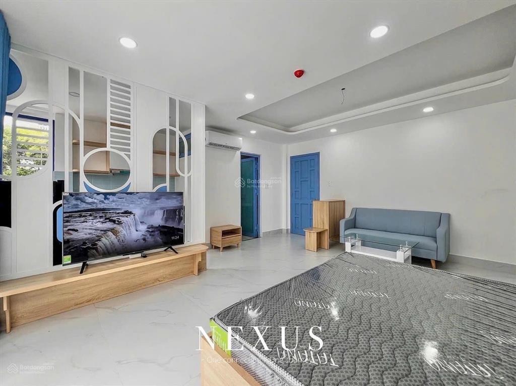 Căn hộ studio, bancony full nội thất tại 3/2 q10 gần vạn hạnh mall