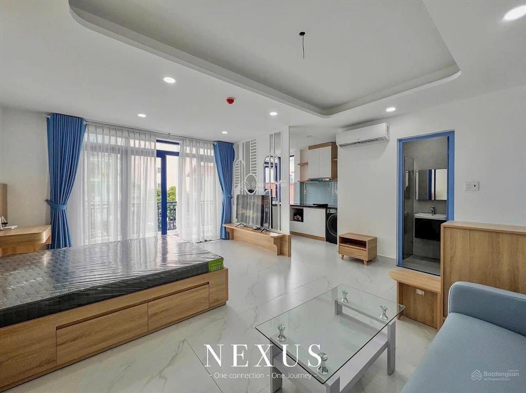 Căn hộ studio, bancony full nội thất tại 3/2 q10 gần vạn hạnh mall