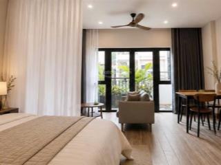 Căn hộ studio, bancony full nội thất tại cmt8 q10 gần toà viettel