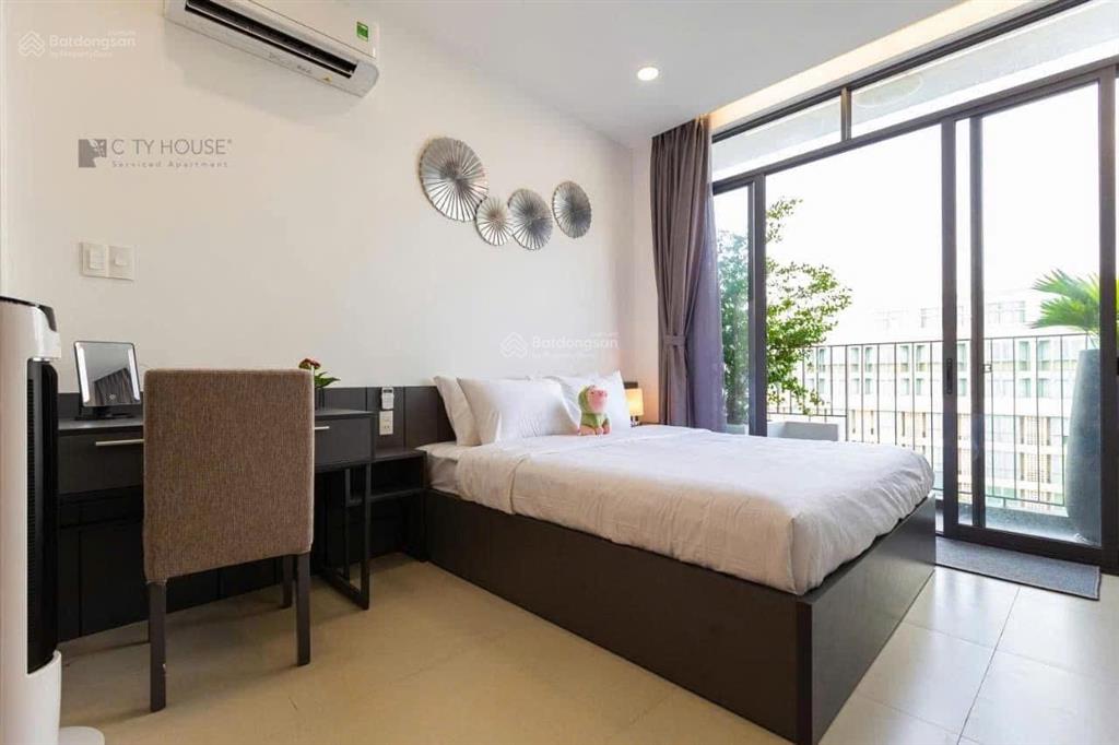 Căn hộ 1pn, bancony full nội thất tại huỳnh tịnh của q1 gần chợ tân định, cv lê văn tám