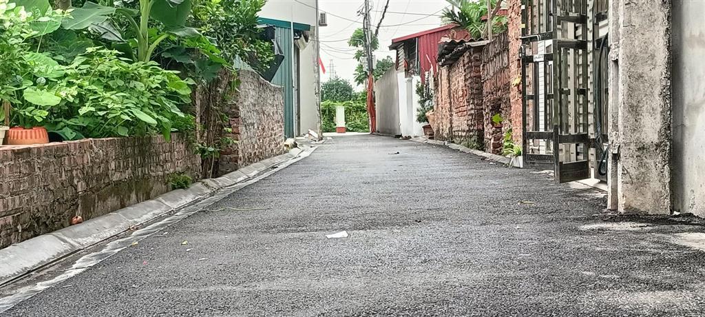 Bán gấp lô đất 2 mặt tiền trước và sau cực đẹp, tại thôn đoài nam hồng đahn dt 56m2,mt 4m.