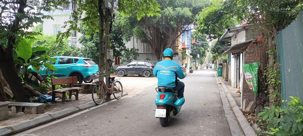 Bán nhà 3 tầng, thôn đoài nam hồng đahn ô tô vào nhà diện tích 70m,full thổ
