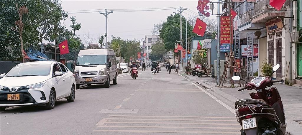 Bán nhà 2 tầng mặt đường trục chính làng kinh doanh. thôn đoài nam hồng đông anh hà nội