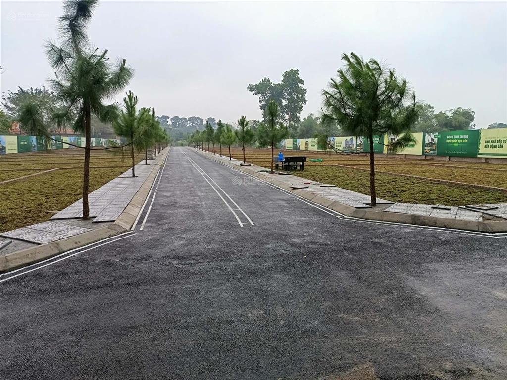 Chính chủ bán nhanh 100m2 đất view hồ  trung tâm hòa lạc chỉ nhỉnh 3 tỷ