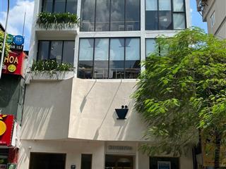 Cho thuê nhà mặt phố trung kính 100m2 x 5 tầng mặt tiền 6m thang máy vị trí đẹp giá 80tr 0869 727 ***