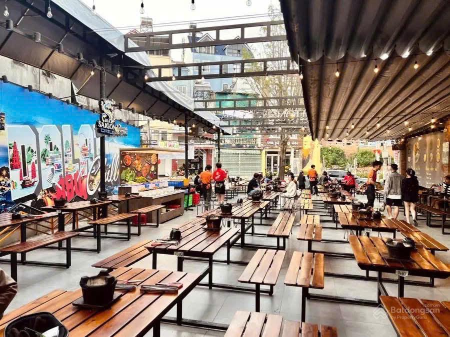 Cho thuê nhà mặt phố cầu diễn diện tích 900m2 mặt tiền 10m giá 120 triệu vị trí đẹp 0869 727 ***