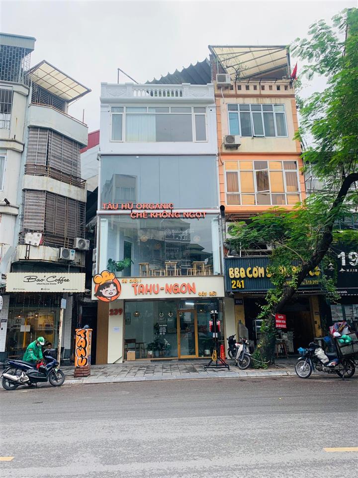 Cho thuê nhà mặt phố nguyễn văn lộc 90m2 x 4 tầng mặt tiền 5m giá 60tr vị trí kinh doanh đông khách