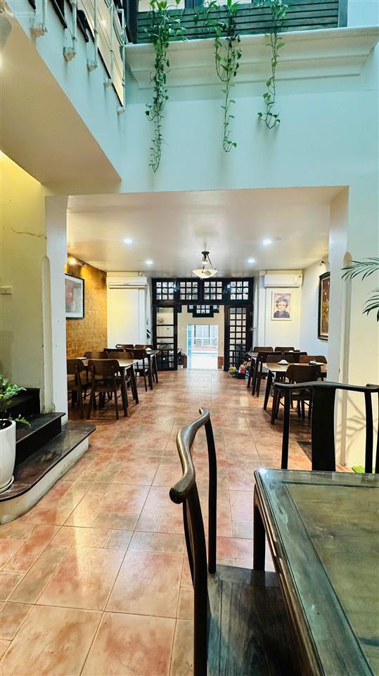 Cho thuê vũ phạm hàm, 150m2 x 5 tầng, mặt tiền 6m, giá 100tr, vị trí tốt, miễn phí 1 tháng sửa chữa