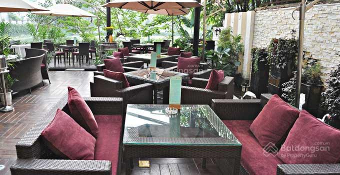 Cho thuê nhà mặt phố đào tấn, 160m2 x 4 tầng, mặt tiền 7m, giá thuê 150tr, nhà mới, thang máy,