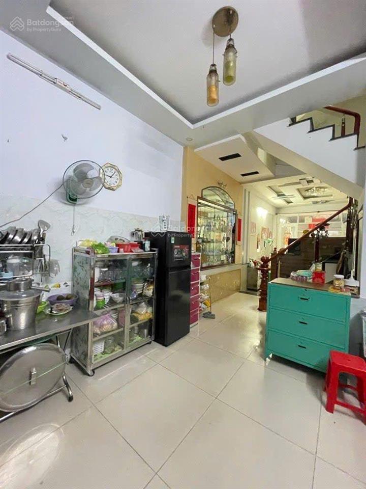 Bán nhà sát lê văn quới  72m2 3 tầng btct  hẻm 6m xe hơi ngủ trong nhà  giá 6,25 tỷ tl