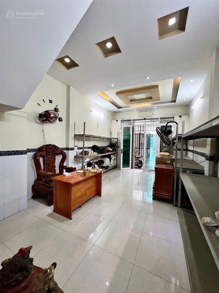 Bán nhà ngay hương lộ 2  64m2  2 tầng btct  hẻm xe hơi thông  gần ngã tư bốn xã  giá 6,6 tỷ