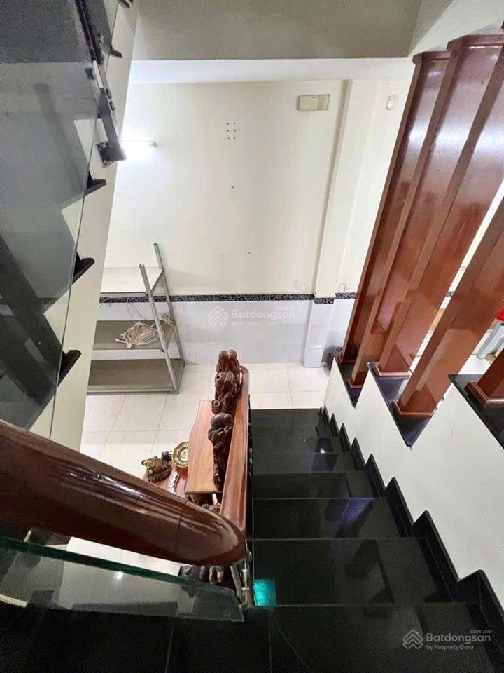 Bán nhà ngay hương lộ 2  64m2  2 tầng btct  hẻm xe hơi thông  gần ngã tư bốn xã  giá 6,6 tỷ