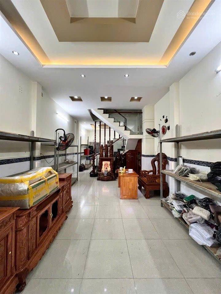 Bán nhà ngay hương lộ 2  64m2  2 tầng btct  hẻm xe hơi thông  gần ngã tư bốn xã  giá 6,6 tỷ