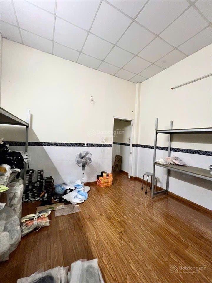 Bán nhà ngay hương lộ 2  64m2  2 tầng btct  hẻm xe hơi thông  gần ngã tư bốn xã  giá 6,6 tỷ