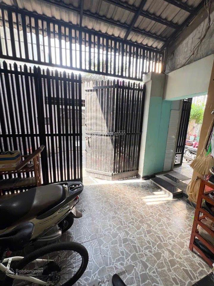 Bán nhà ngay hương lộ 2  64m2  2 tầng btct  hẻm xe hơi thông  gần ngã tư bốn xã  giá 6,6 tỷ