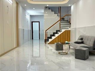 Nhà đẹp bình long giáp nguyễn sơn 2 tầng 56m2 hẻm xe hơi thông chỉ 5,9 tỷ tl