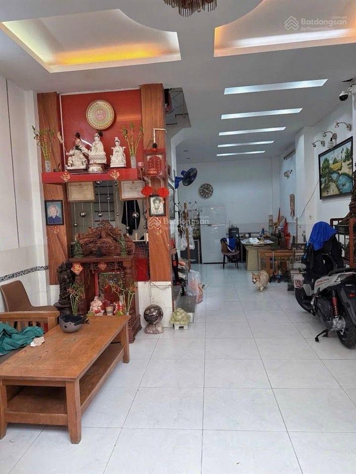 Bán nhà ngang 5x12  ngay hương lộ 2  ngã tư 4 xã  hẻm xe hơi  nhà 3 tầng btct giá 6,1 tỷ tl