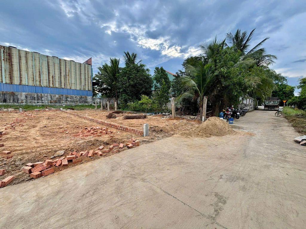 Đất ven Đà Nẵng - đón đầu QL14B mở rộng đất sát lộ