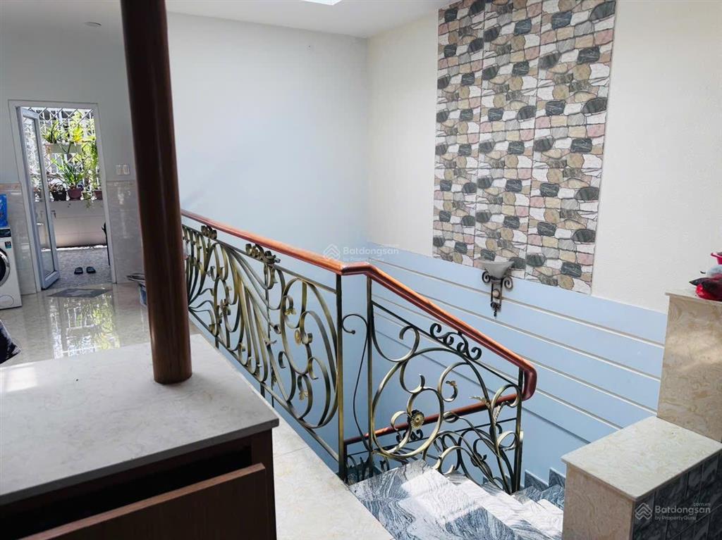 Bán nhanh căn nhà phố cityland center hill 5x20 1 trệt 4 lầu giá 20tỷ