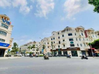 Nhà phố giá tốt nhất hiện tại 23,9tỷ hoàn thiện có thang máy 1 hầm 4 lầu 100m2