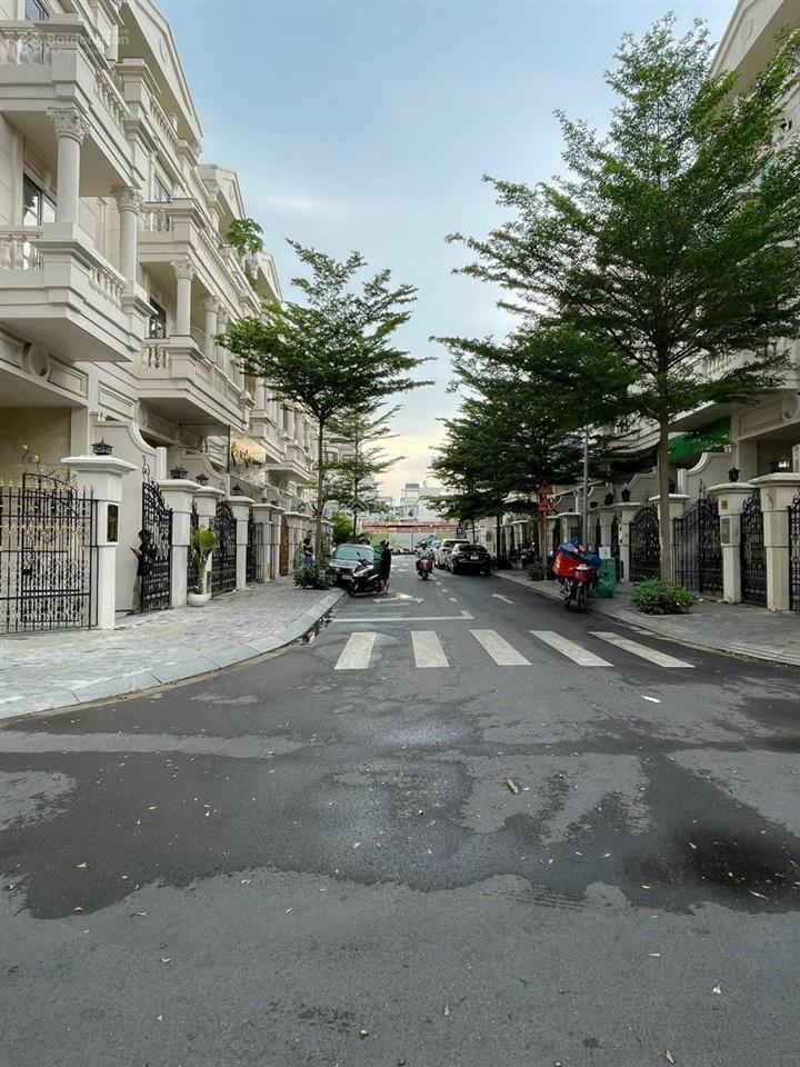 Bán nhà phố cityland park hill 5x20 1 hầm 4 lầu giá 20tỷ