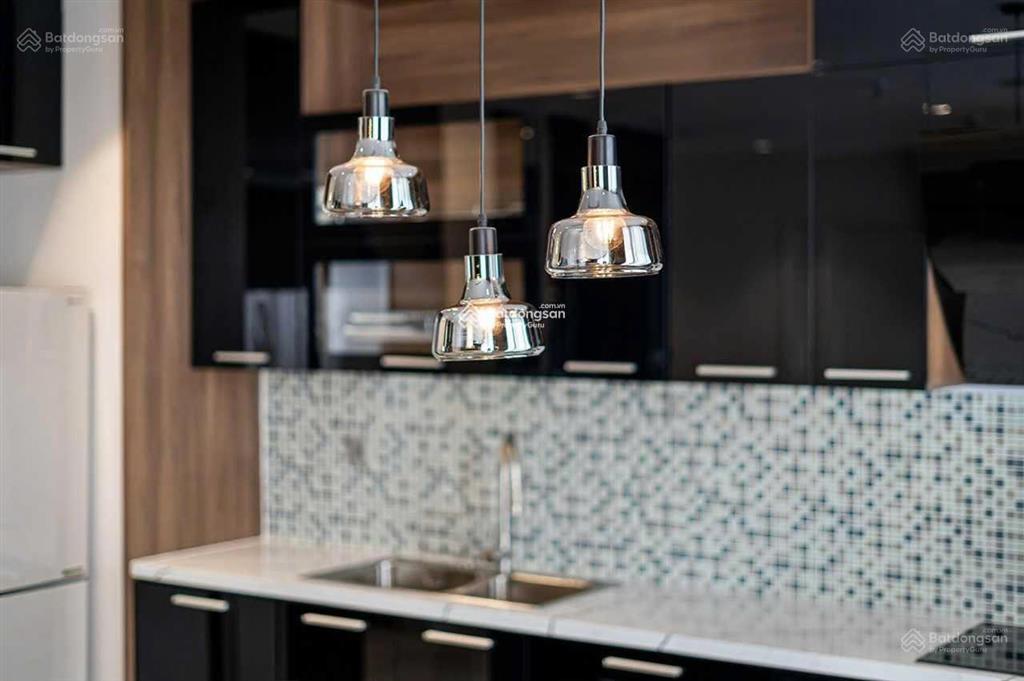 Chính chủ bán căn hộ lucky palace, 4,8 tỷ, 78m2, 2pn 2wc , nhà mát , thoáng sáng , e  0906 247 ***