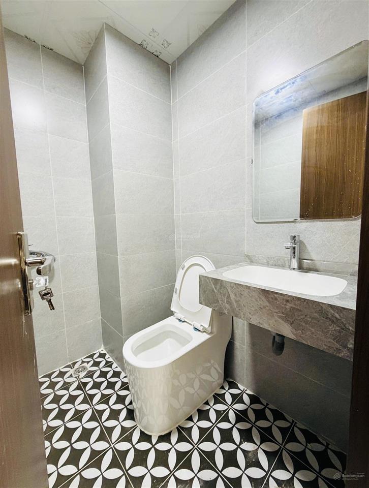 Nhỉnh 4 tỷ căn 2 ngủ sổ đỏ nơ1 bán đảo linh đàm