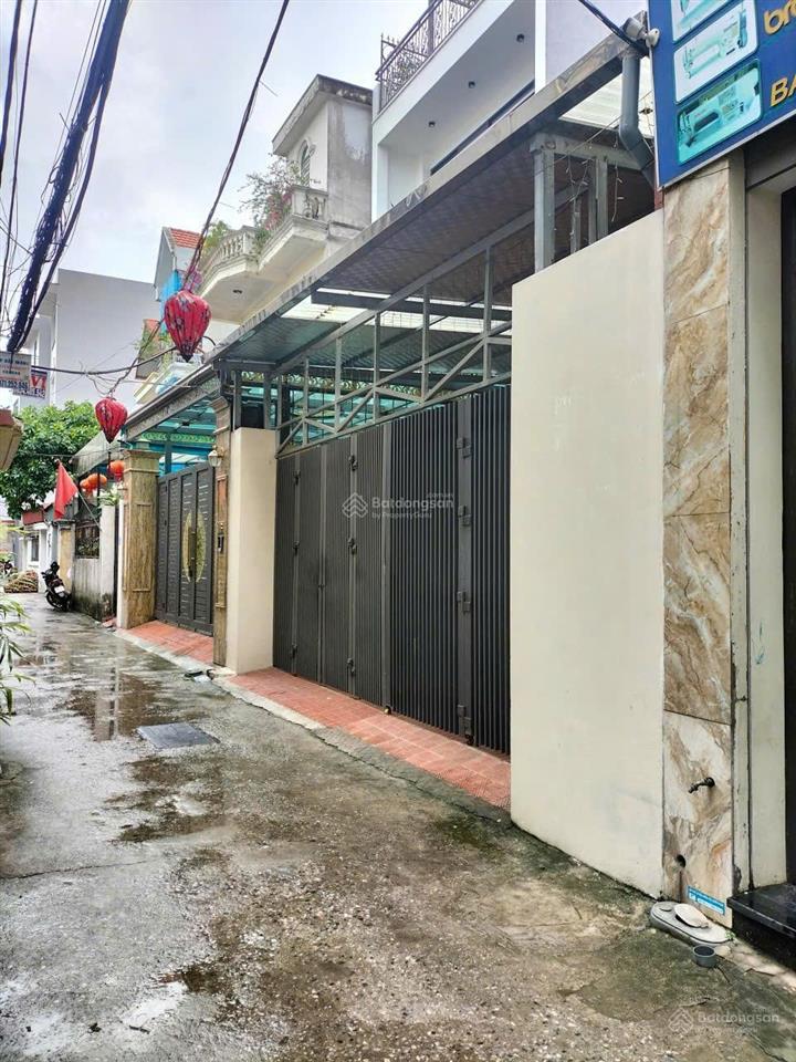 Chính chủ cần bán nhà 40m2 4 tầng phường việt hưng hà nội