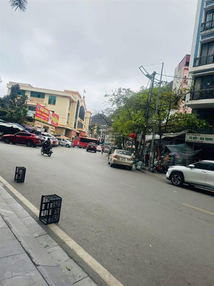 [chính chủ cần bán] tòa nhà 5 tầng mặt phố trung tâm hạ long kinh doanh đa ngành nghề