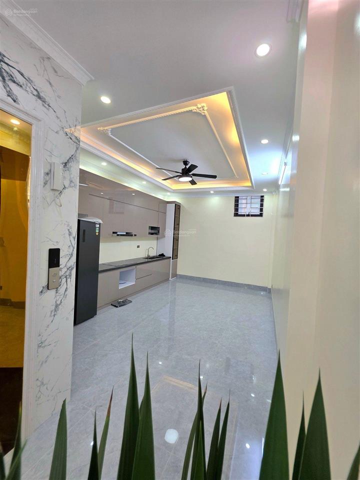 Thanh đàm  vĩnh hưng nhà siêu đẹp 60m2 * 5 tầng * 6 ngủ thang máy ô tô đỗ cửa 16,2tỷ