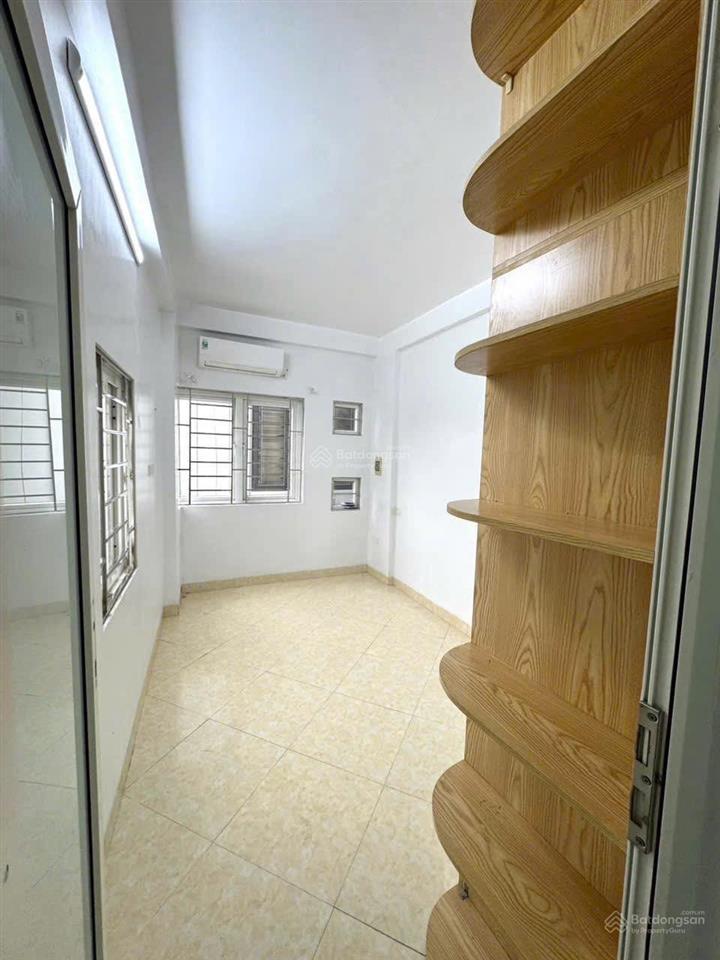 Bán nhà riêng 20m2, 3pn, 4wc tại đông thiên, vĩnh hưng, q. hoàng mai, 3,83 tỷ