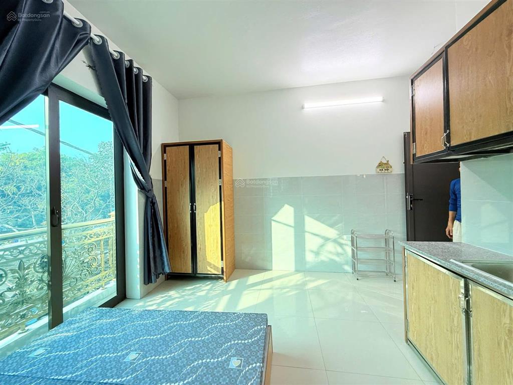 Nguyễn khoái nhà mới dòng tiền full nội thất ô tô đỗ cửa 39m2 * 5 tầng * 8 phòng 8,99 tỷ