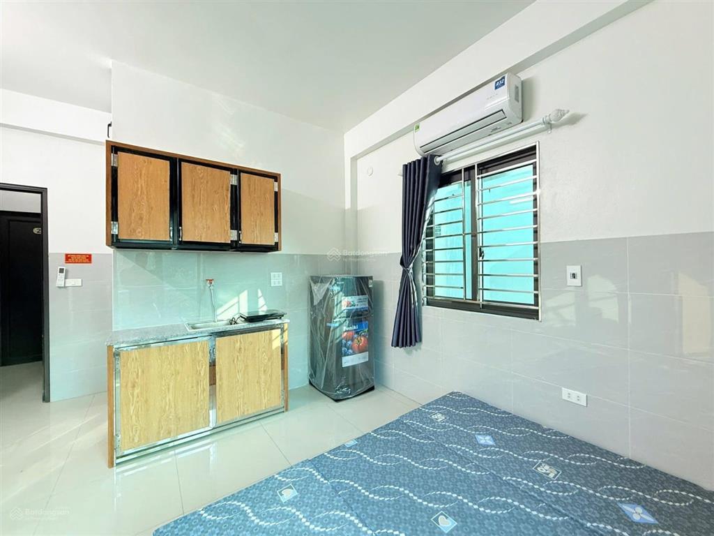 Nguyễn khoái nhà mới dòng tiền full nội thất ô tô đỗ cửa 39m2 * 5 tầng * 8 phòng 8,99 tỷ