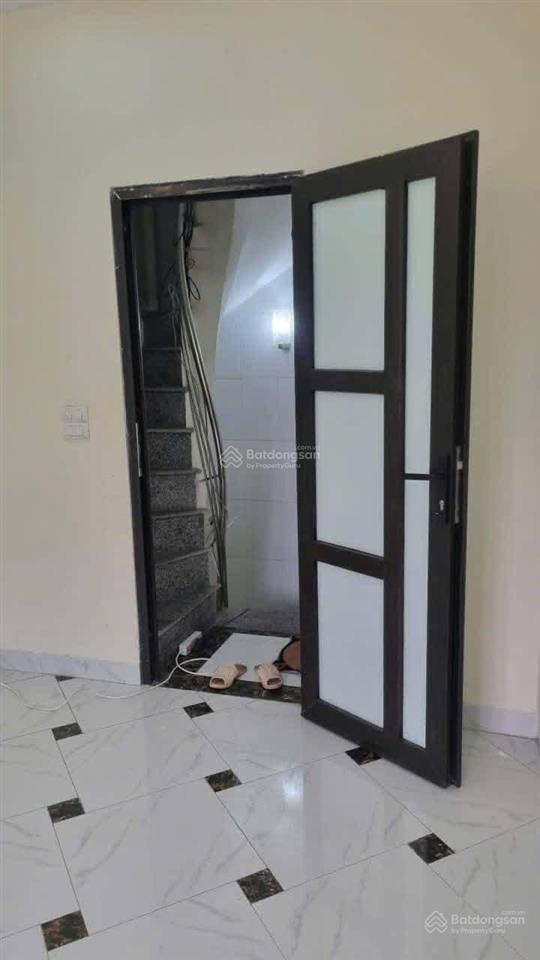 Nhỏ xinh 5 tầng có sổ đỏ phố vĩnh hưng 20m2 giá 3,65 tỷ